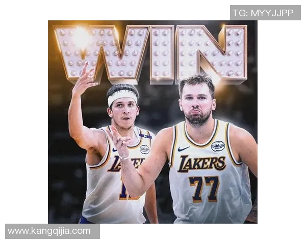 弗拉霍维奇的崛起与未来展望：从新星到足坛巨星的蜕变之路