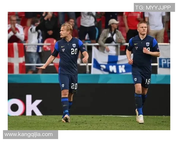 德国与芬兰在2000欧预赛中的激烈对决回顾与分析