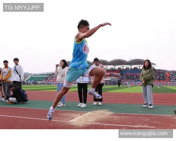 重庆篮球队全国锦标赛征程回顾努力拼搏铸就辉煌梦想