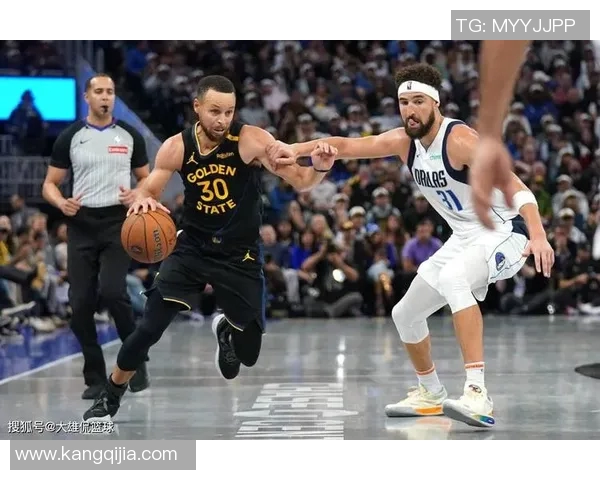 克莱汤普森的篮球传奇之路与勇士队的辉煌历程