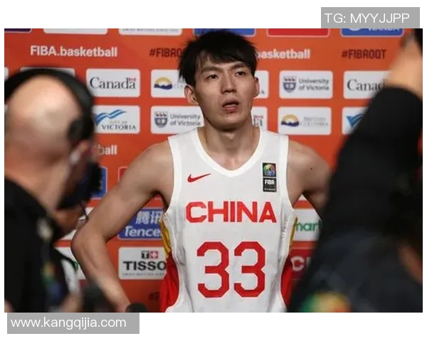 吴前：从篮球场上的拼搏者到年轻球员的榜样与引领者